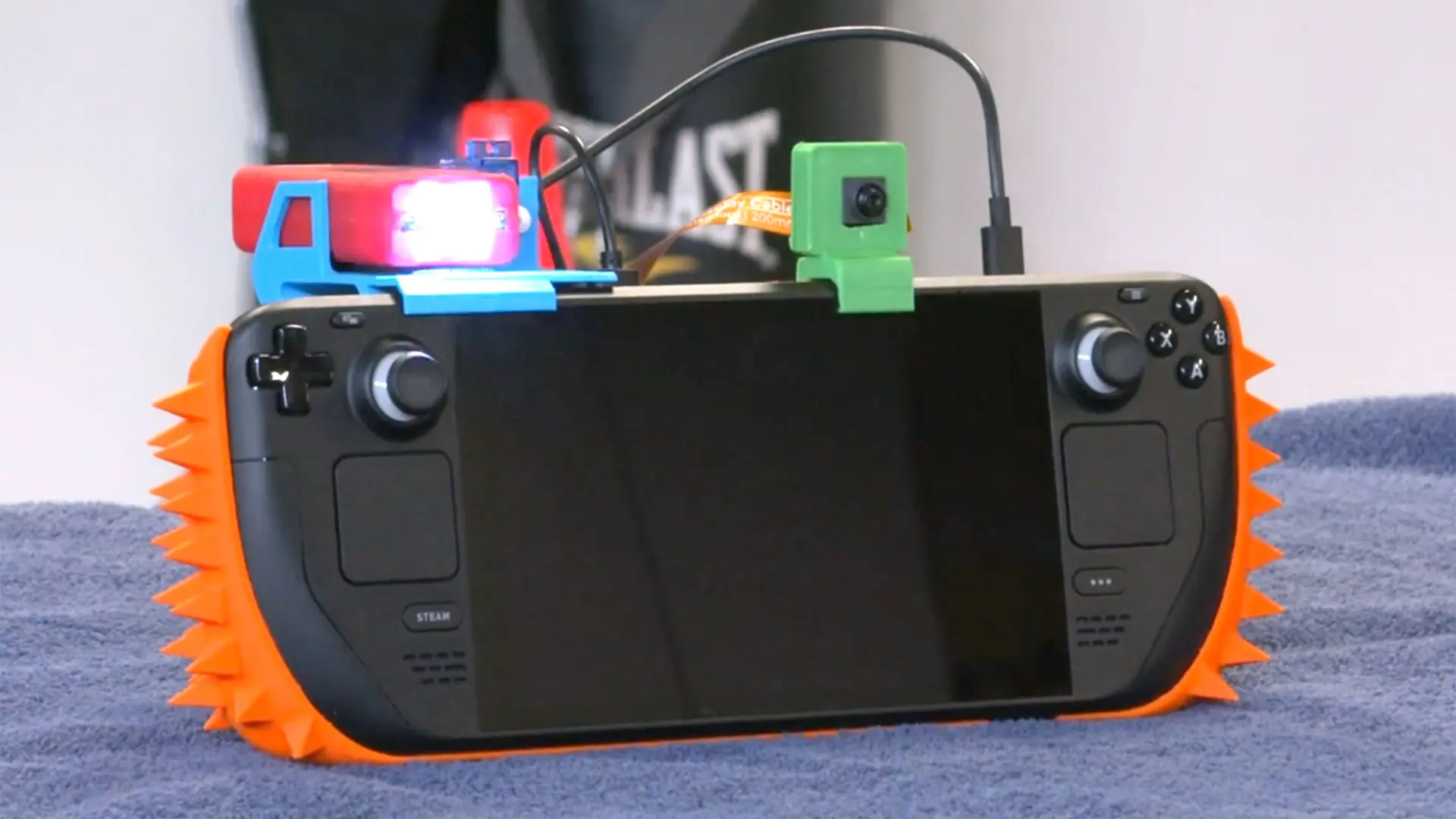 Pilini Bitiren Aileye Kılıçlı Cevap: 3D Yazıcıyla Dikenden Taser'a Steam Deck Modifiyesi!