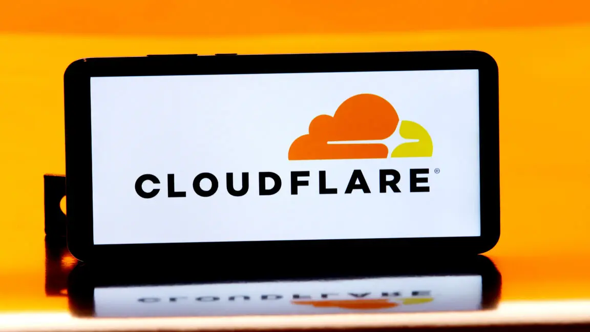 Cloudflare'den Kodlama Bilmeyenlere Özel Yenilik: 'Vibe-Coding' Platformu Açık Kaynak Oldu!