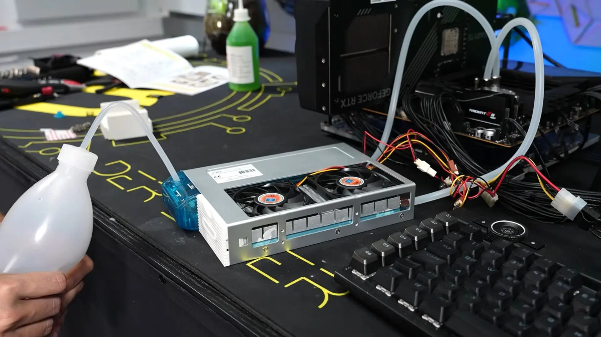 22 Yıllık Pentium 4 Soğutucusu, Ryzen 7 9800X3D'de Çalıştı Ama Ağır Yükte Güven Vermedi!