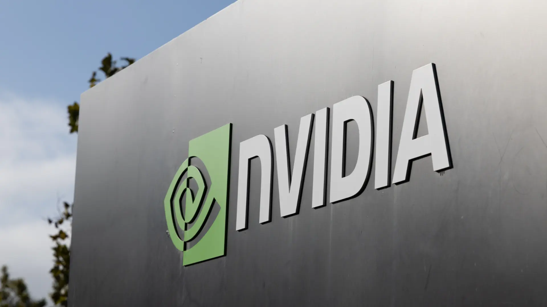 Nvidia'dan Yapay Zeka Hamlesi: 'Kiralama Anlaşmaları Durduruldu' İddialarına Yalanlama