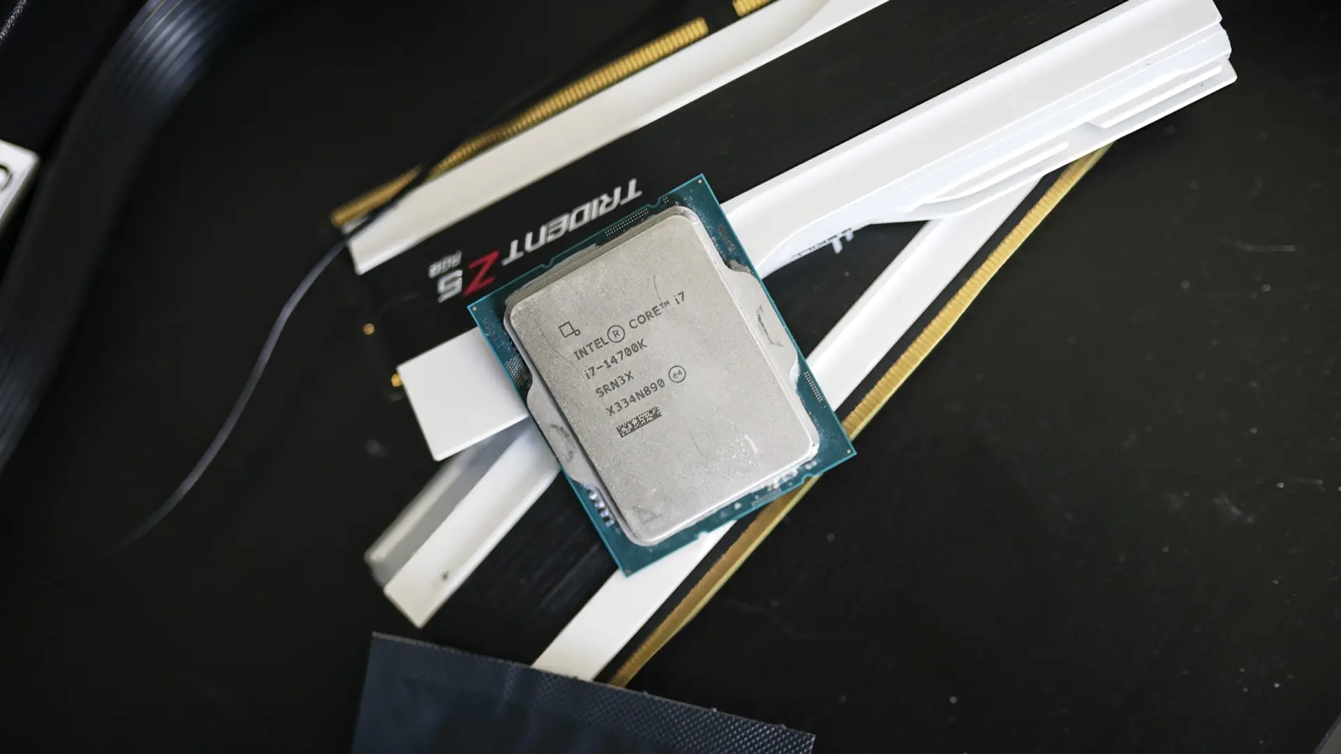 Intel'den Şaşırtan Açıklama: Raptor Lake İşlemciler Yıllarca Bizimle Olacak! Sebebi DDR5 Fiyatları mı?