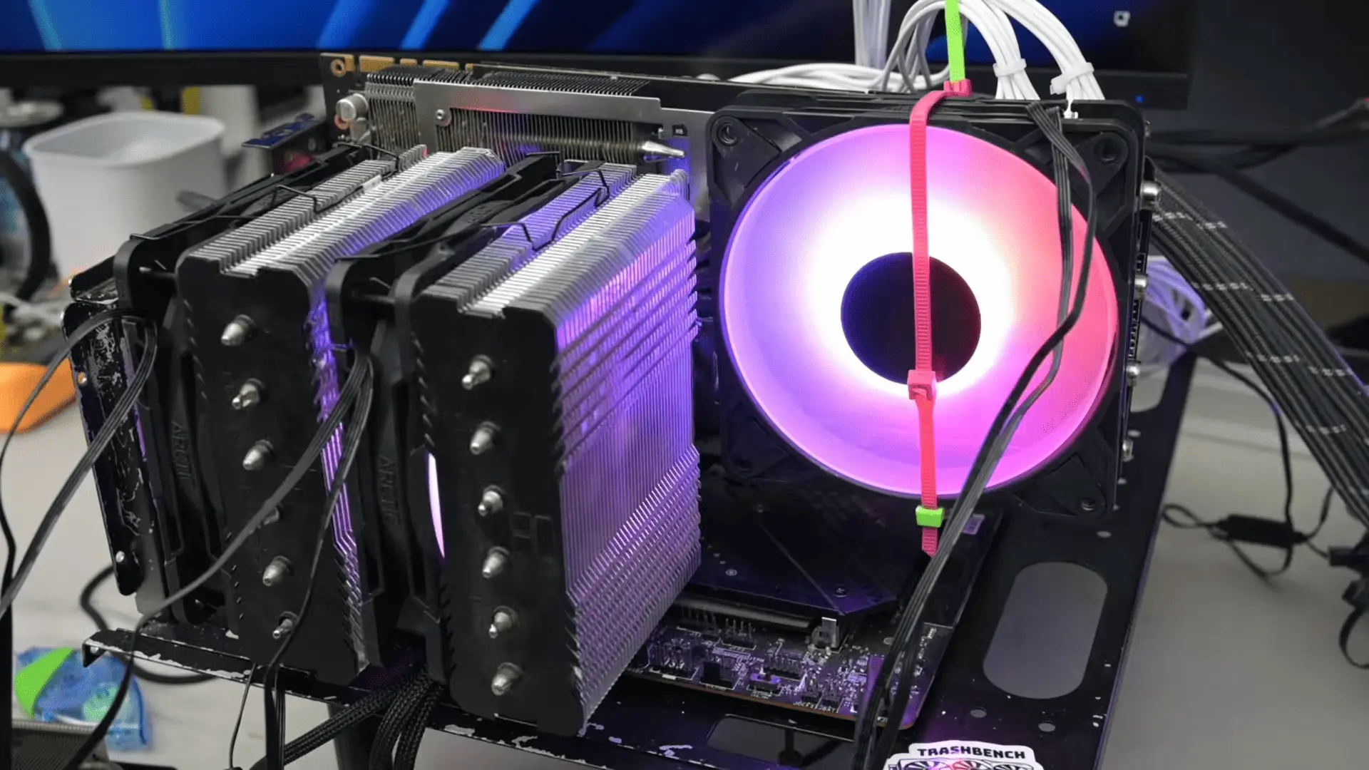 Ekran Kartına CPU Soğutucusu Monte Etme Deneyi: Sıcaklıklar Düştü, Performans Arttı!