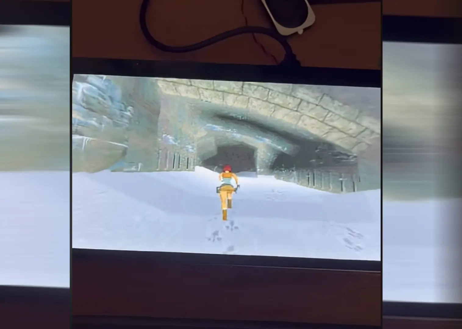 1 Watt'lık Çipte Lara Croft Macerası: ESP32-P4 ile Düşük Güçlü Nostalji Oyunculuk