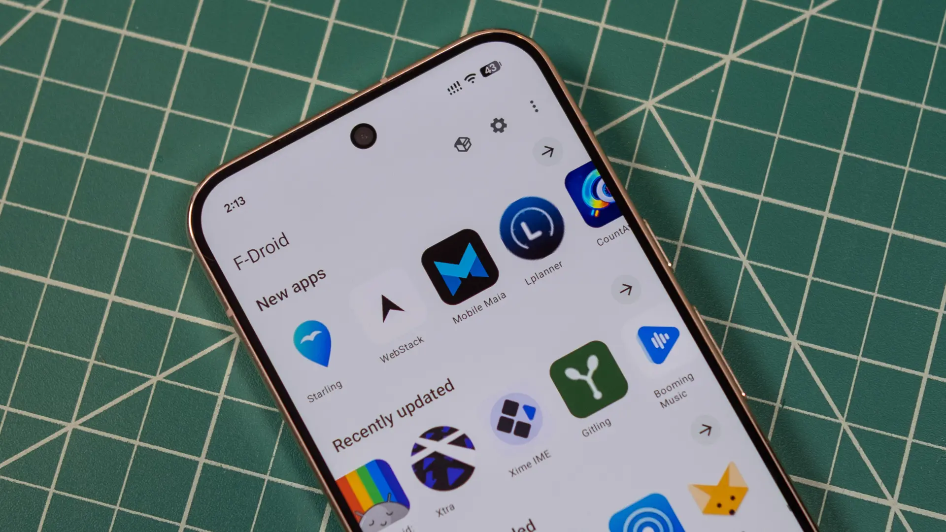 F-Droid 10 Yıllık Bekleyişi Sonlandırdı: Yepyeni Arayüz ve Daha Hızlı Uygulama Yüklemeleri!
