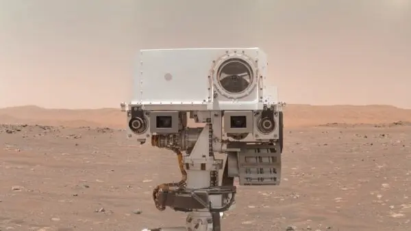 Mars'ın Sessiz Kaşifi Perseverance, Rekorlara İmza Atıyor: Kendi Kendine Sürüşte Yeni Zirve!