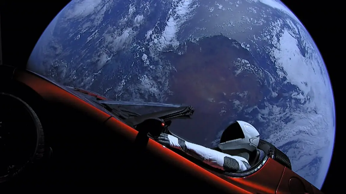 Elon Musk'tan Şaşırtan Açıklama: SpaceX ve Tesla Birleşebilir mi?